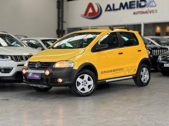VOLKSWAGEN CROSSFOX 1.6 MI FLEX 8V 4P MANUAL VOLKSWAGEN CROSSFOX 1.6 MI FLEX 8V 4P MANUAL